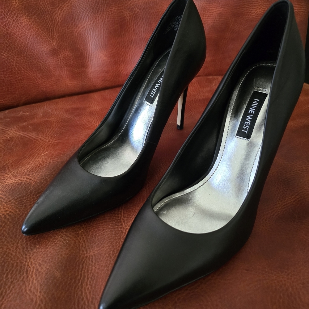 Nine West Classic Black Heels
